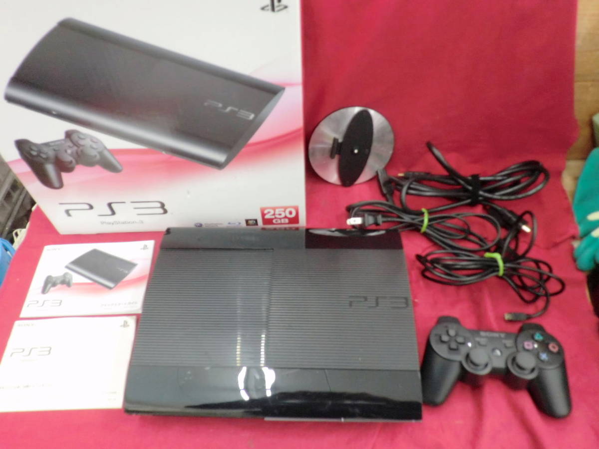 F185 ☆電源OK☆ ＜注あり＞ SONY PlayStation3 CECH-4200B ブラック
