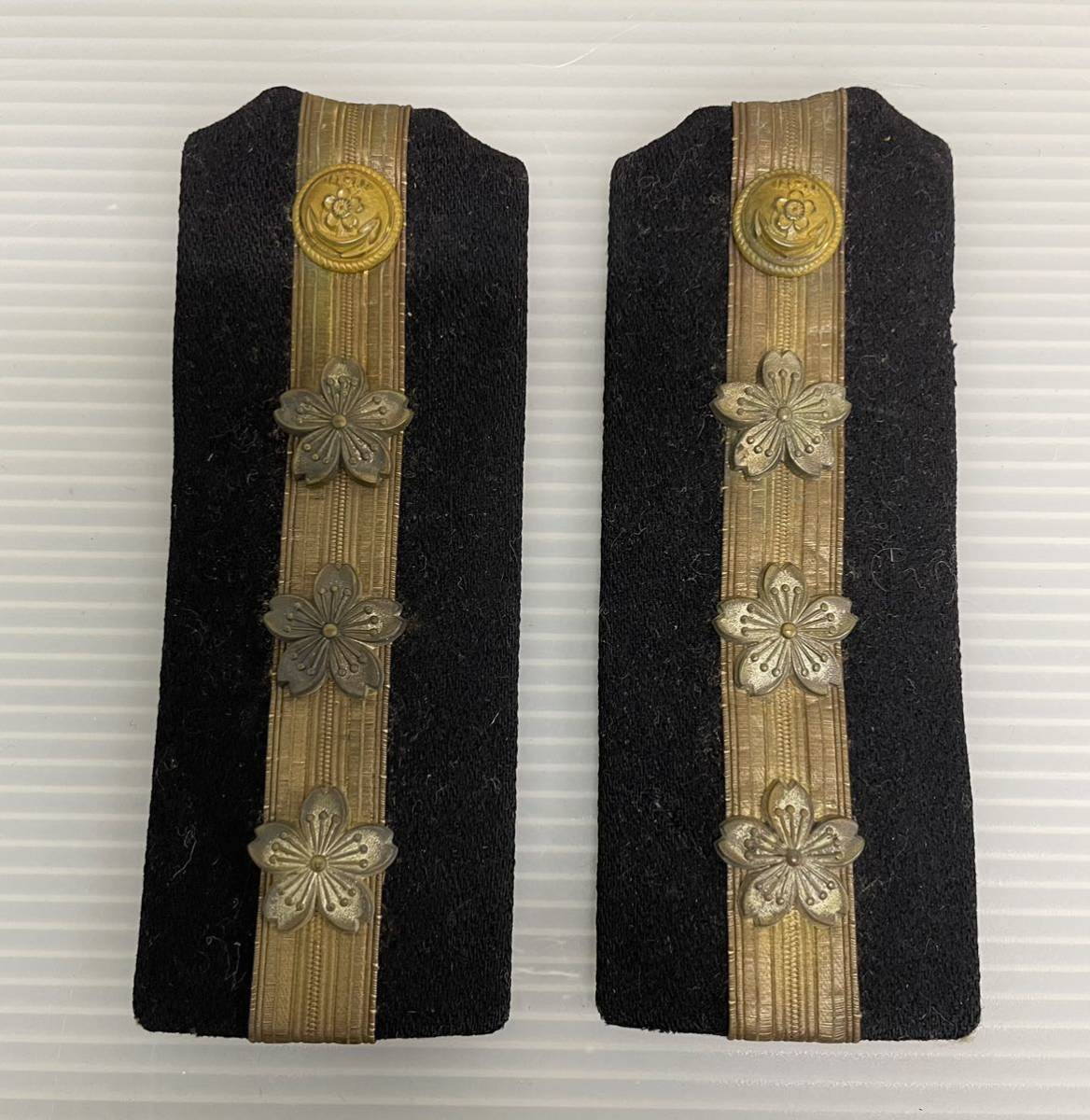 大日本帝国海軍【機関中尉 肩章】中田商店 複製品/尉官/階級章/軍装品/