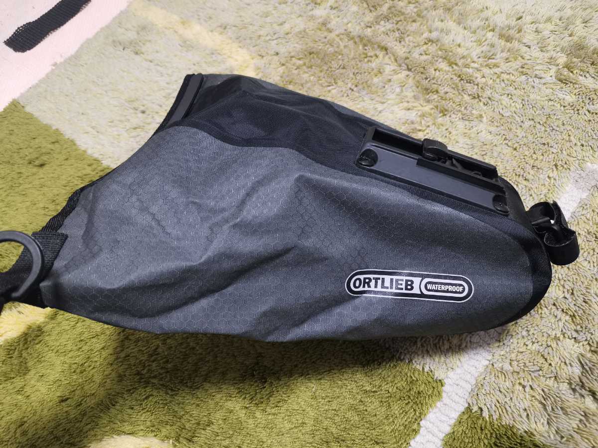 スレート | サドルバッグ オルトリーブ M ORTLIEB(オルトリーブ) ORTLIEB シートポストバッグ - 4.1L 送料無料 Mサイズ サドルバッグ2 Mサイズ」 メルカリ サドルバッグ2｜ロードバイク・クロスバイク専門