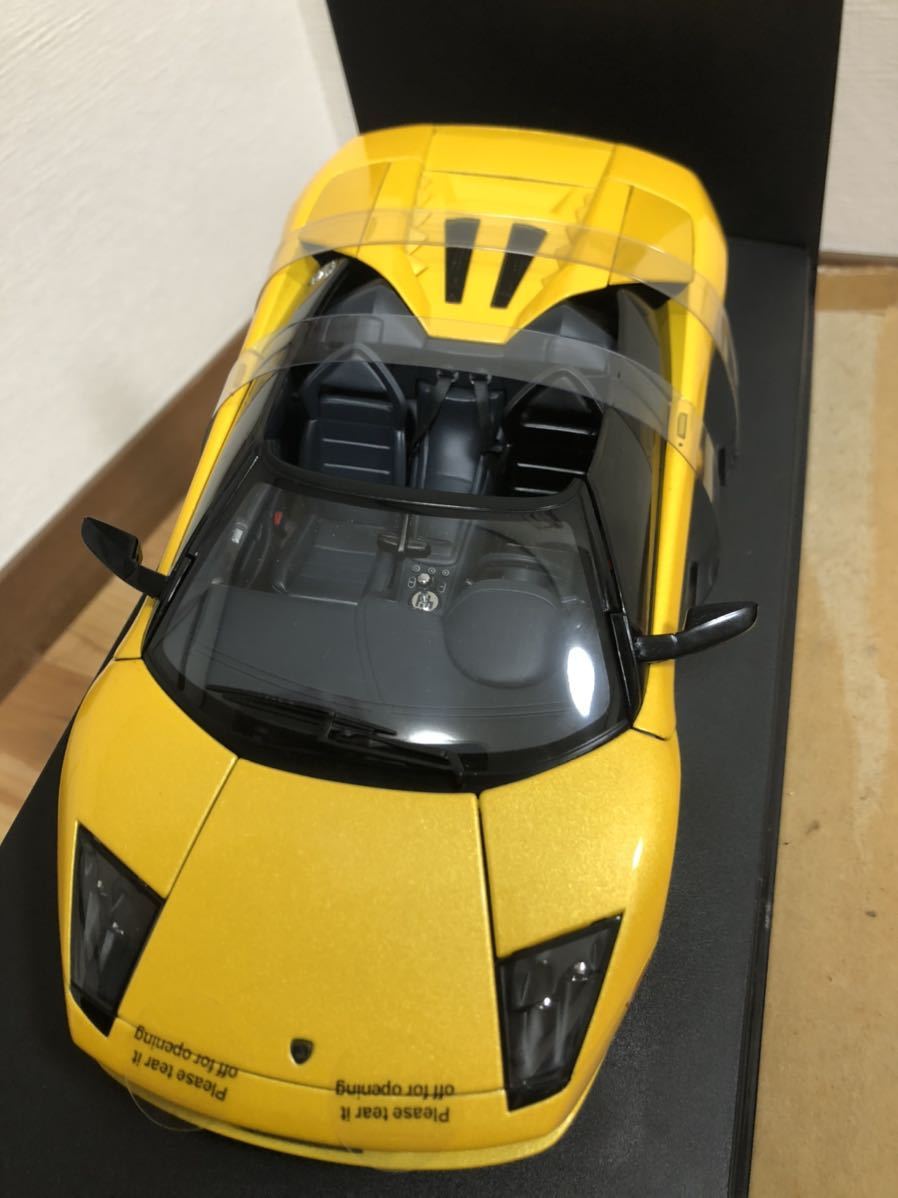 オートアート ランボルギーニ ムルシエラゴ コンセプト 1/18 ミニカー