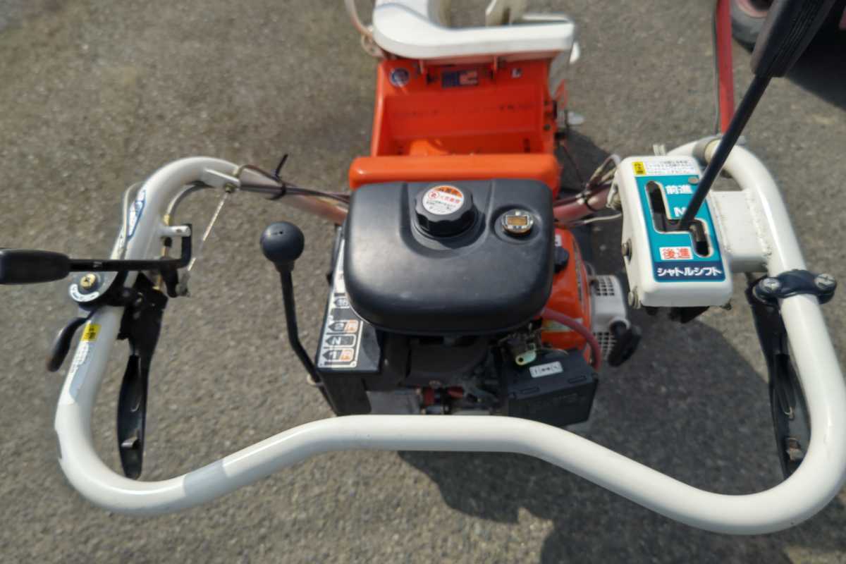 クボタ1条刈り バインダー RE30 稲刈り機 説明書コピー付き(車体
