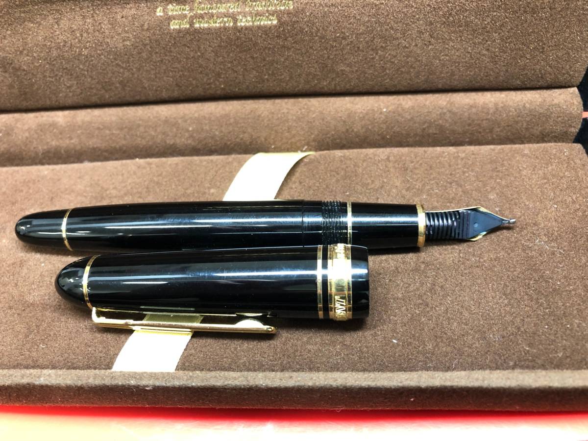 プラチナ万年筆　プレジデント　ブラック　ペン先18K プラチナ 万年筆 プレジデント 18金 ペン先 18K M ブラック ゴールド