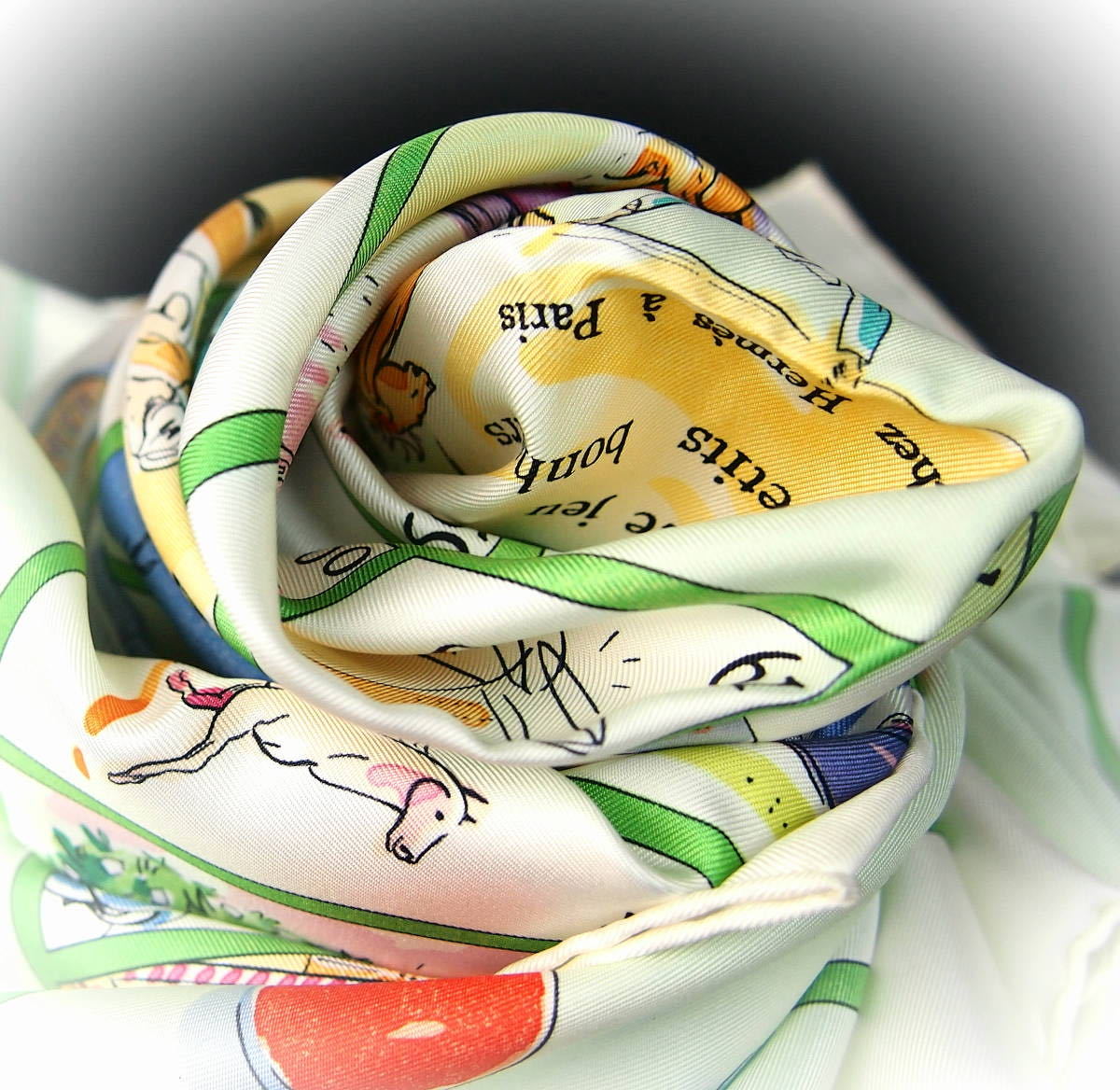 S286】美品 HERMES エルメス スカーフ カレ90 Le Jeu des Petits