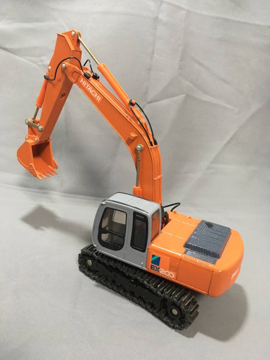 ☆希少重機ミニチュア HITACHI LANDY EX200☆ 1/40スケール日本製 中古