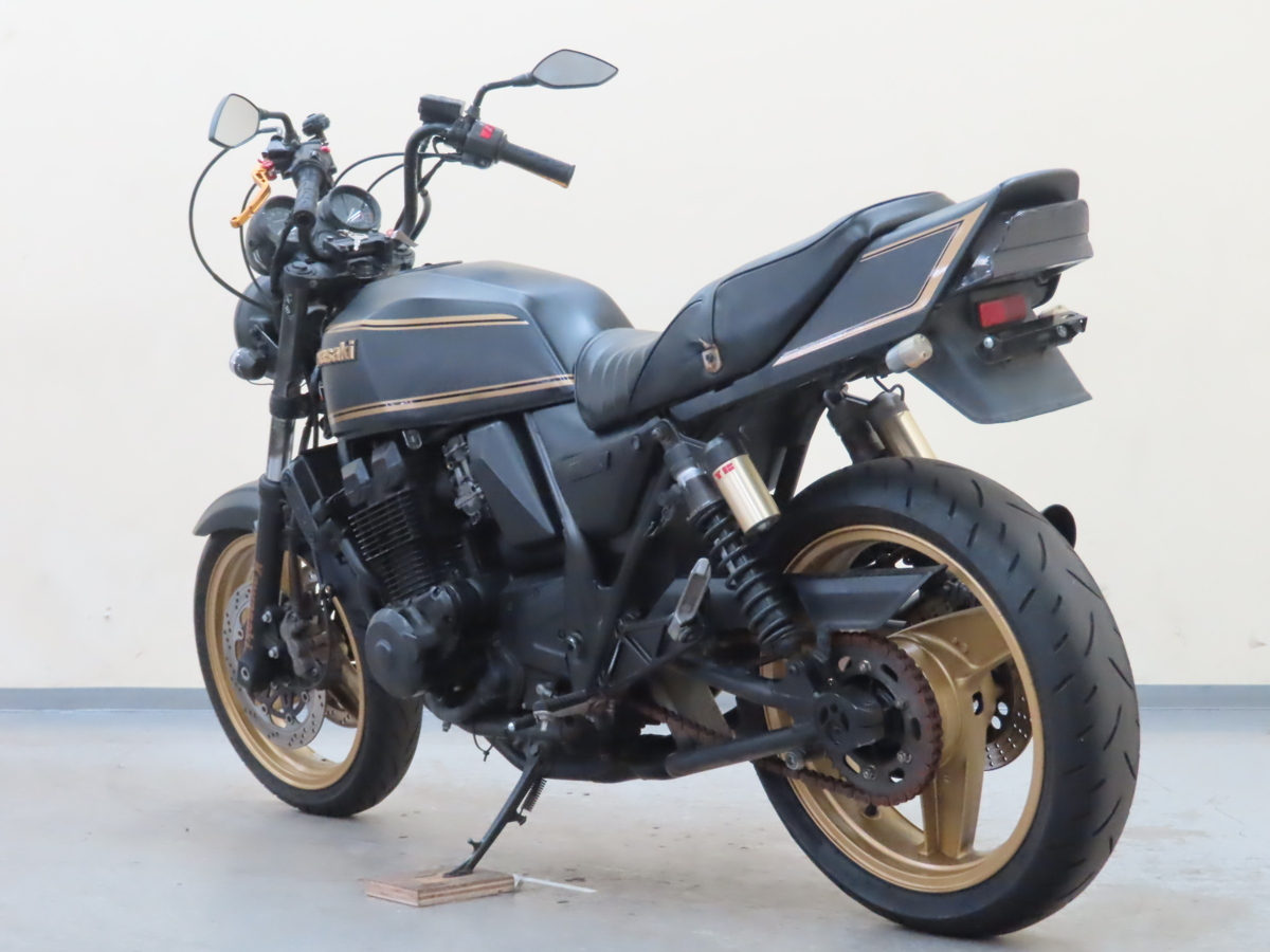 特別出品!! カワサキ ZRX400 【動画有】ローン可 車検残有 カスタム車 