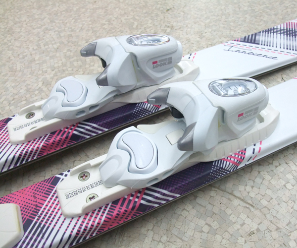 ジュニア/子供用/女の子 Hart Innocence DL-TEAM 138cm 簡単