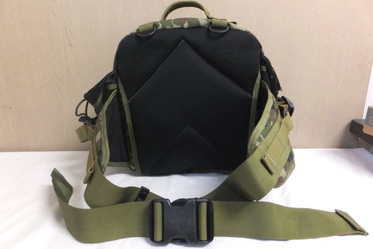 ☆中古・美品☆MAGFORCE マグフォース ウエストポーチ ウエストバッグ