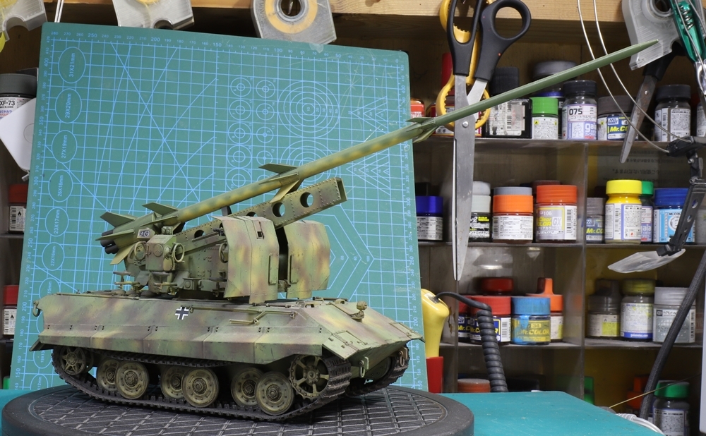 1/35 ドイツ軍 E-75試作重戦車 ラインホッター地対地ミサイル搭載型 