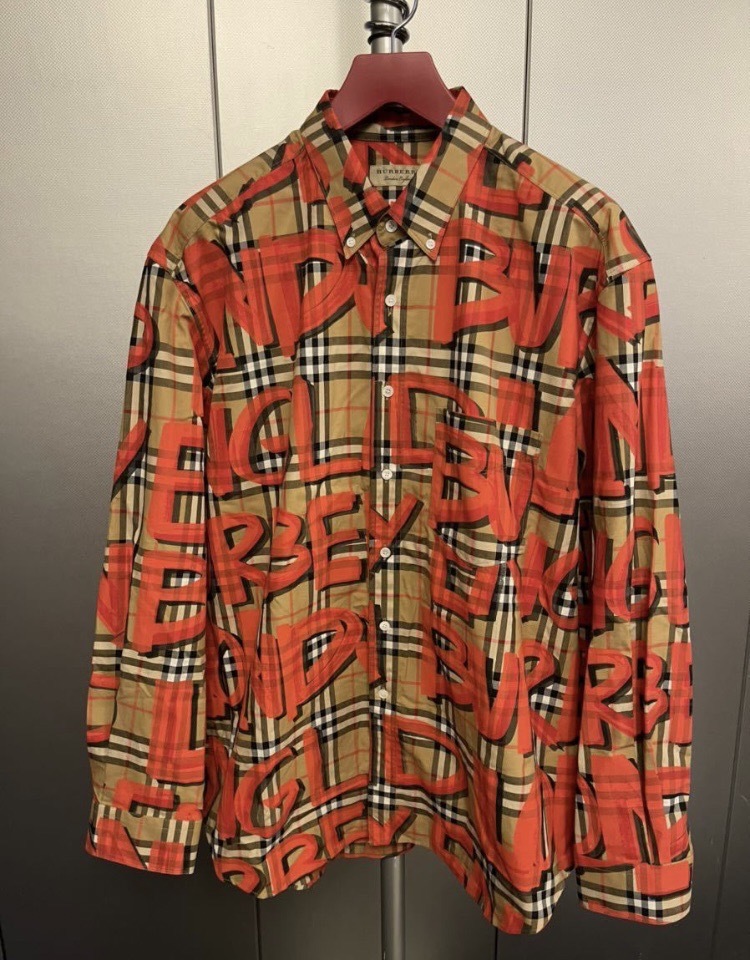 ★Burberry バーバリーブラックレーベル グラフィティプリントヴィンテージチェック長袖　美品