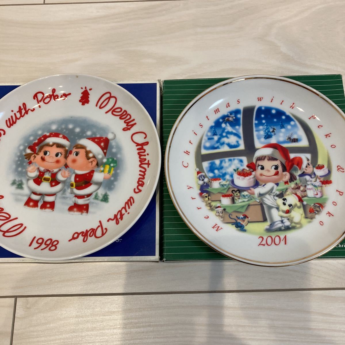 未使用品 不二家 クリスマス プレート 13枚セット ペコちゃん FUJIYA
