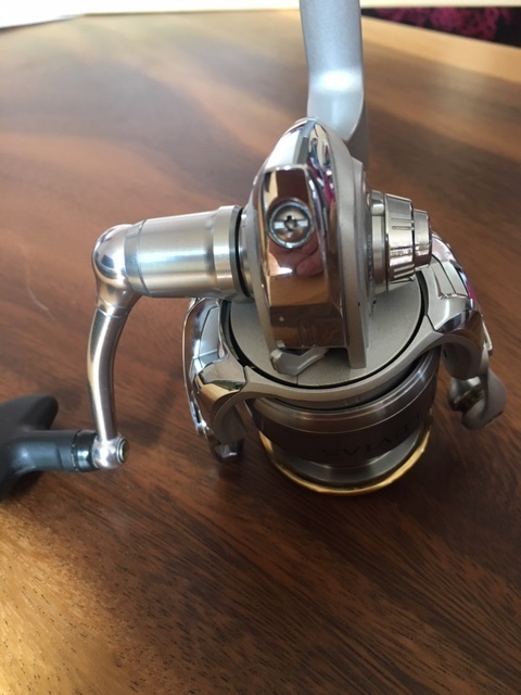 ダイワ ルビアス2500 Luvias ダイワ 売買されたオークション情報 Yahooの商品情報をアーカイブ公開 オークファン Aucfan Com