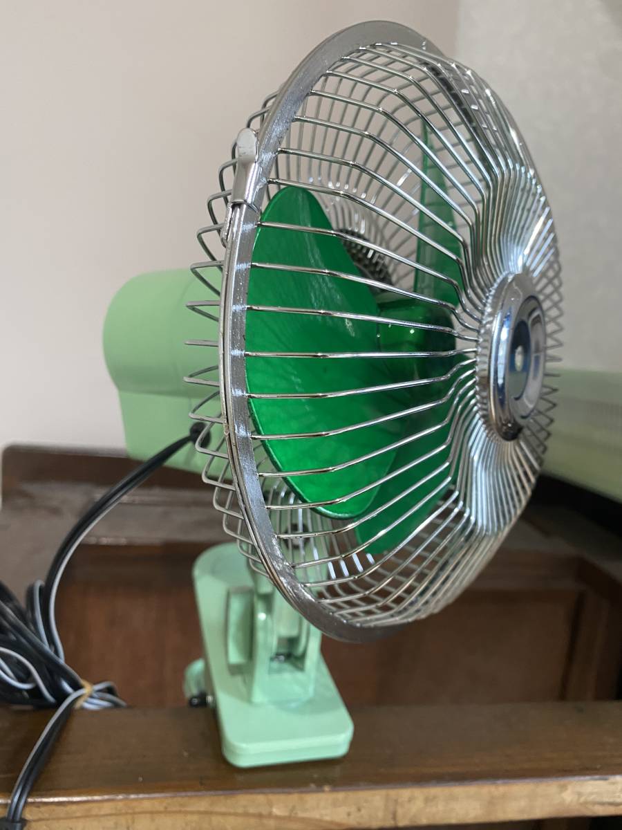 ローバー ミニ 扇風機 レトロ 風 カスタム うすみどり 12v 他車 旧車 などにも ミニ用 売買されたオークション情報 Yahooの商品情報をアーカイブ公開 オークファン Aucfan Com