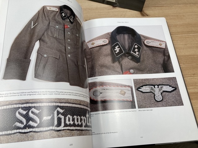 洋書/ドイツ軍 武装親衛隊の制服 3冊揃/Uniforms Of The Waffen-ss 