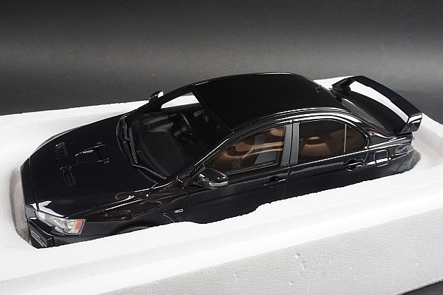 SAMURAIシリーズ 1/18 三菱 ランサー エボリューション ファイナルエディション(ブラック) 完成品 ミニカー(KSR18019BK) 京商 Kyosho 京商 1/18 Mitsubishi 三菱 Lancer ランサー エボリューション