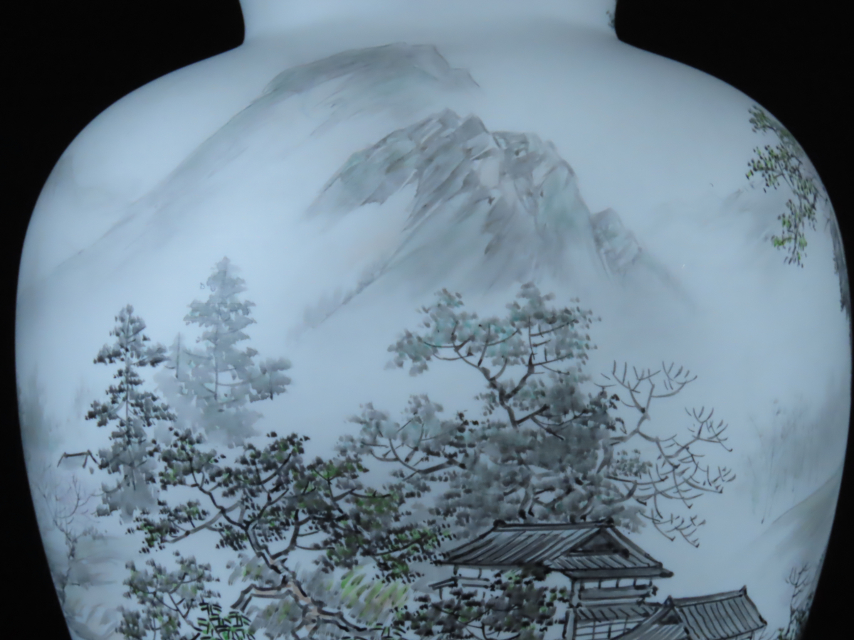 最上傑作 深川製磁 中国墨絵山水楼閣手造大花瓶 金武自然 作 高 最上傑作 深川製磁 中国墨絵山水楼閣手造大花瓶 金武自然 作 高