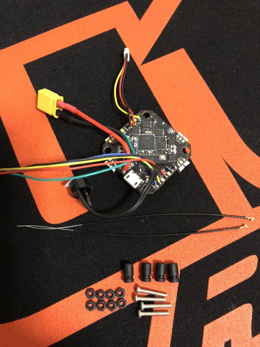 赤字超特価，人気 残り1個 Happymodel Crazybee F4 PRO V3.1 4in1 ブラシレスモーター用フライトコントローラー Frsky式オンボード受信機 自作用whoop等に(パーツ、アクセサリー)｜売買されたオークション情報、yahooの商品 パーツ、アクセサリー