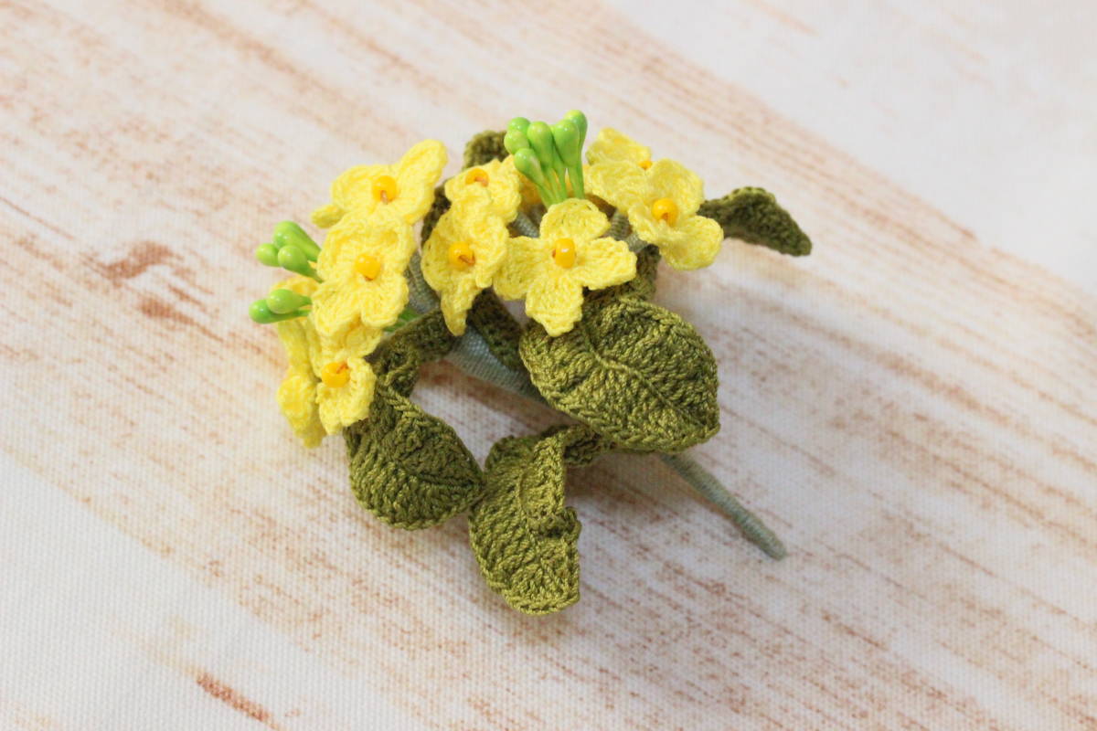 ハンドメイド　レース編み　★菜の花のブローチ ★_3
