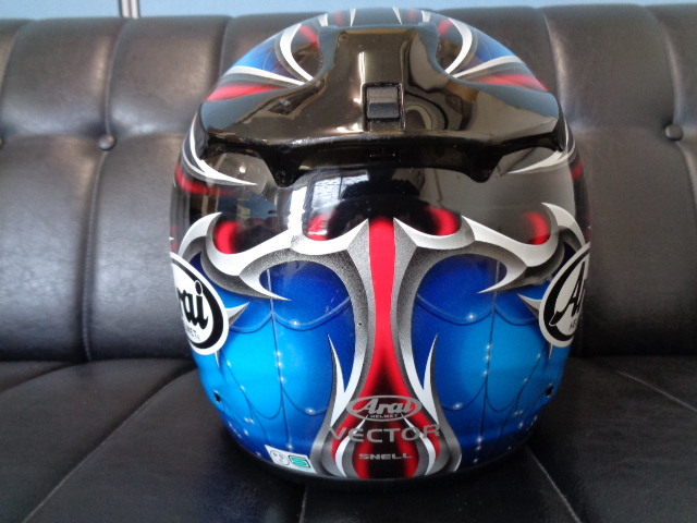 美品 Arai アライ VECTOR ベクター ヘルメット フルフェイス 
