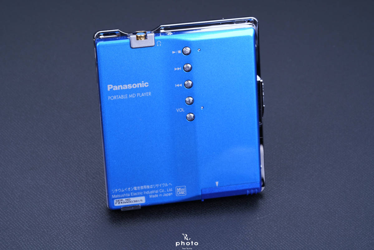 ☆極美品・動作〇☆ Panasonic パナソニック 世界最小＆頑丈