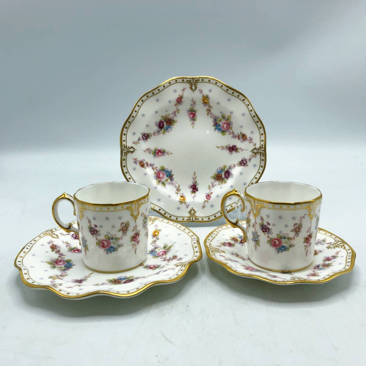 ロイヤルクラウンダービー Royal Crown Derby Royal Antoinette ロイヤルクラウンダービー Royal Crown Derby Royal Antoinette