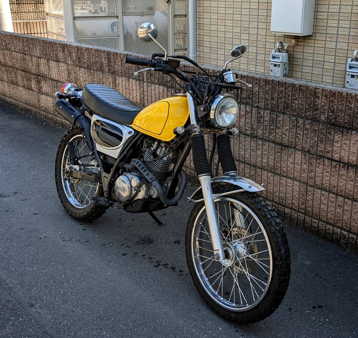 YAMAHA ブロンコ BRONCO(ヤマハ) イエロー系・黄色のバイク一覧 