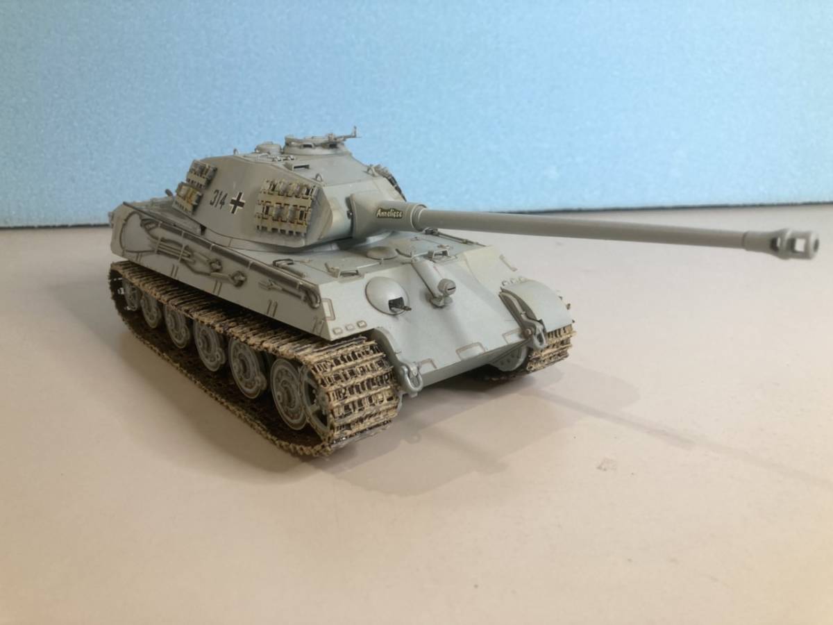 ドラゴン 1/35 キングタイガー 完成品 戦車 1⁄35 キングタイガー