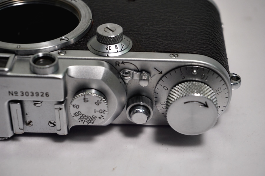格安出品！Leica Ⅲc フィルムカメラ オールドカメラ バルナックライカ Sale】東京SC)Leica ライカ IIIa 303926 1938年 バルナック ボディ