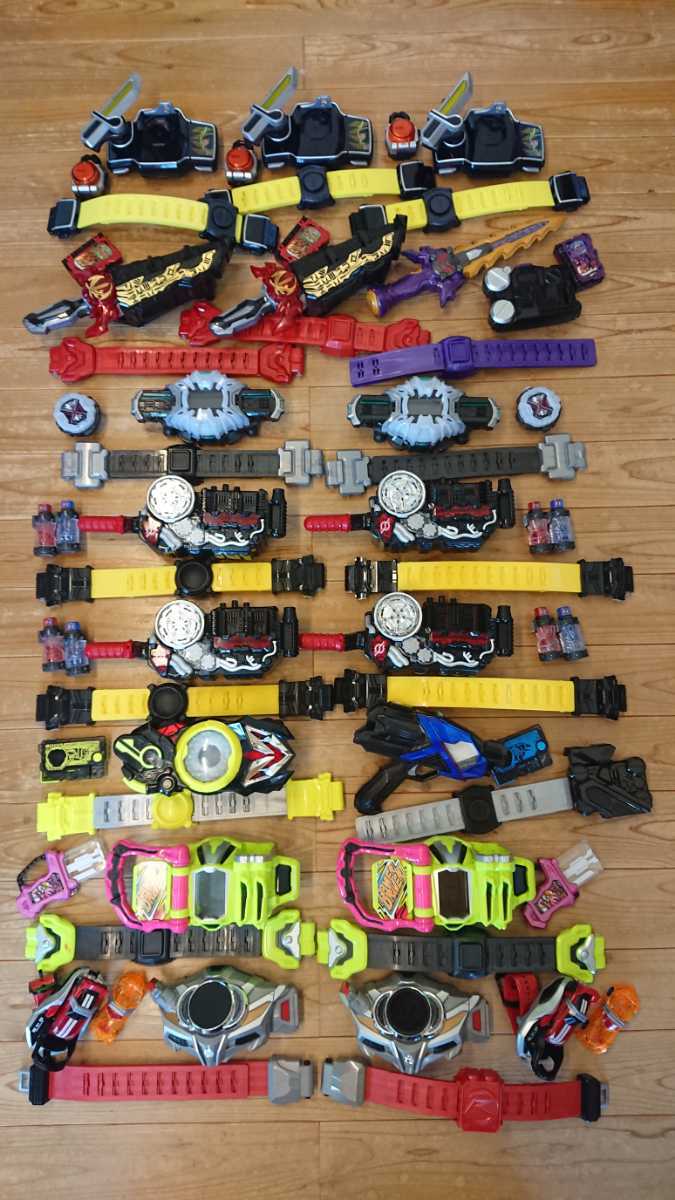 大量！】仮面ライダー DX変身ベルト18本&標準付属パーツ大量セット 