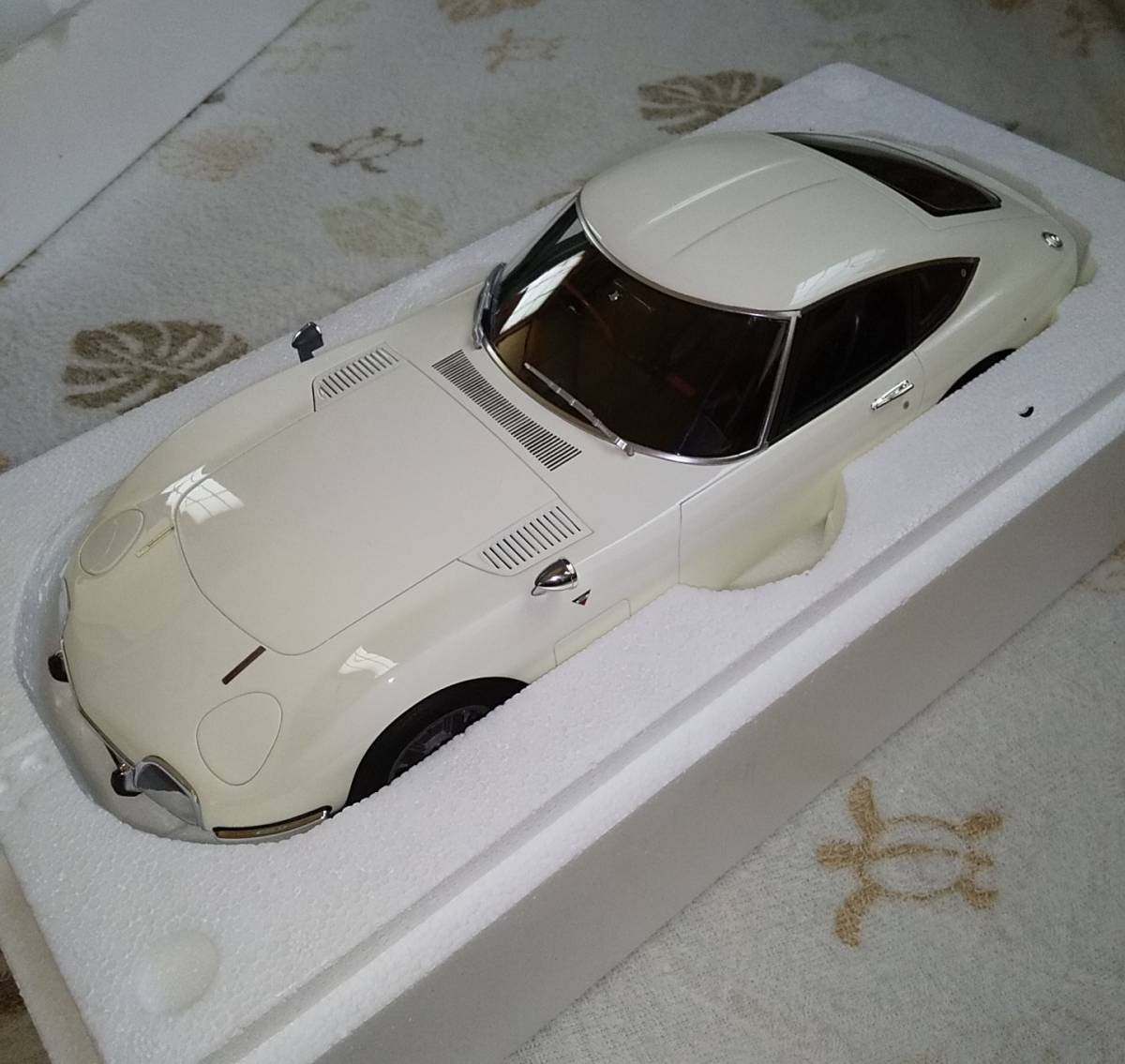 2000GT 1⁄12 TOYOTA Toyota Kyosho | ホワイト : トヨタ samurai