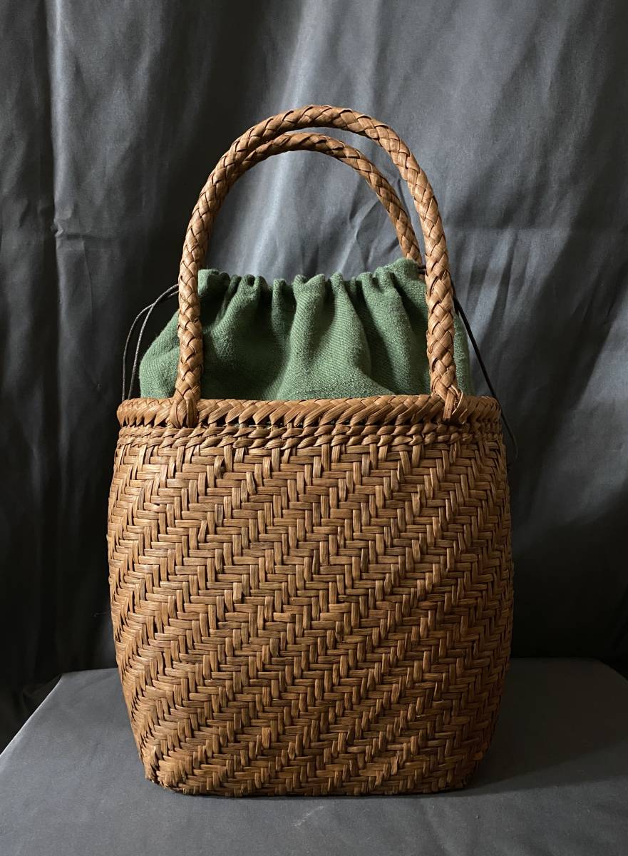 白川郷国産3ミリ1番蔓使用 職人手編み 二本飛び網代編み 山葡萄カゴ  