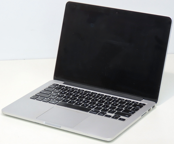 Apple MacBook Air SSDなし ACなし アップル ジャンク Early 取次店