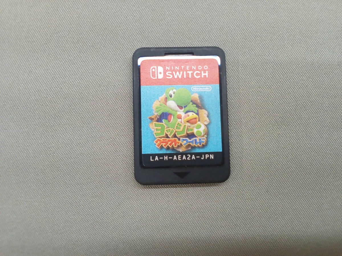 47-y5590-P: Nintendo Switch用ソフト ヨッシークラフトワールド