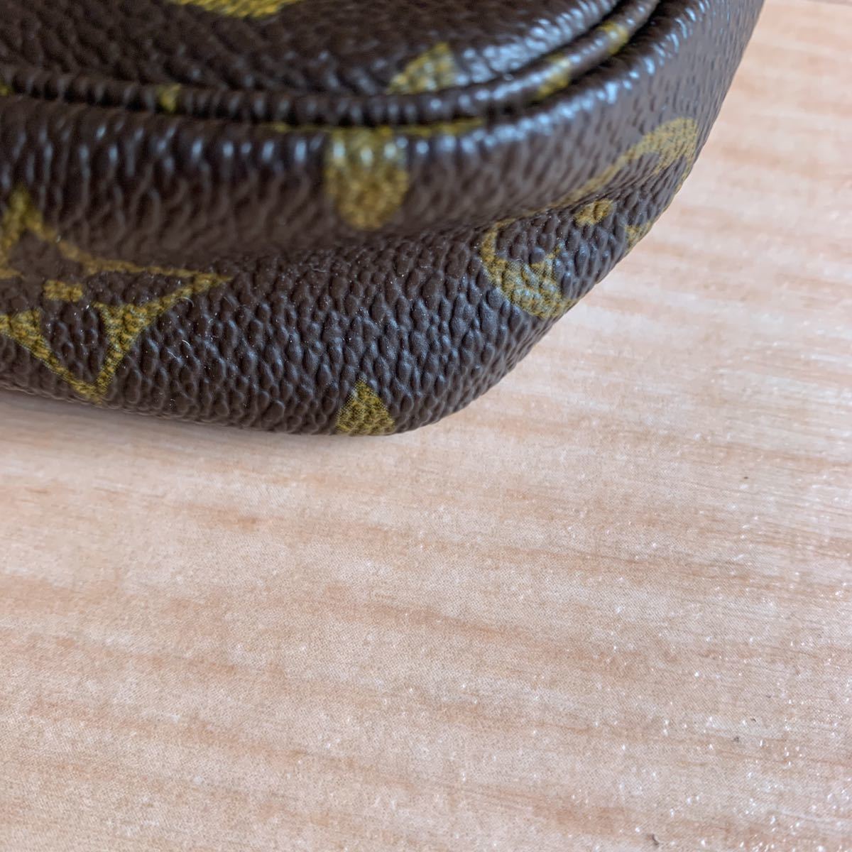 ルイビトン　アクセサリーポーチ ルイヴィトン アクセサリーポーチ モノグラム VUITTON)ルイ・ヴィトン M51980 M60245