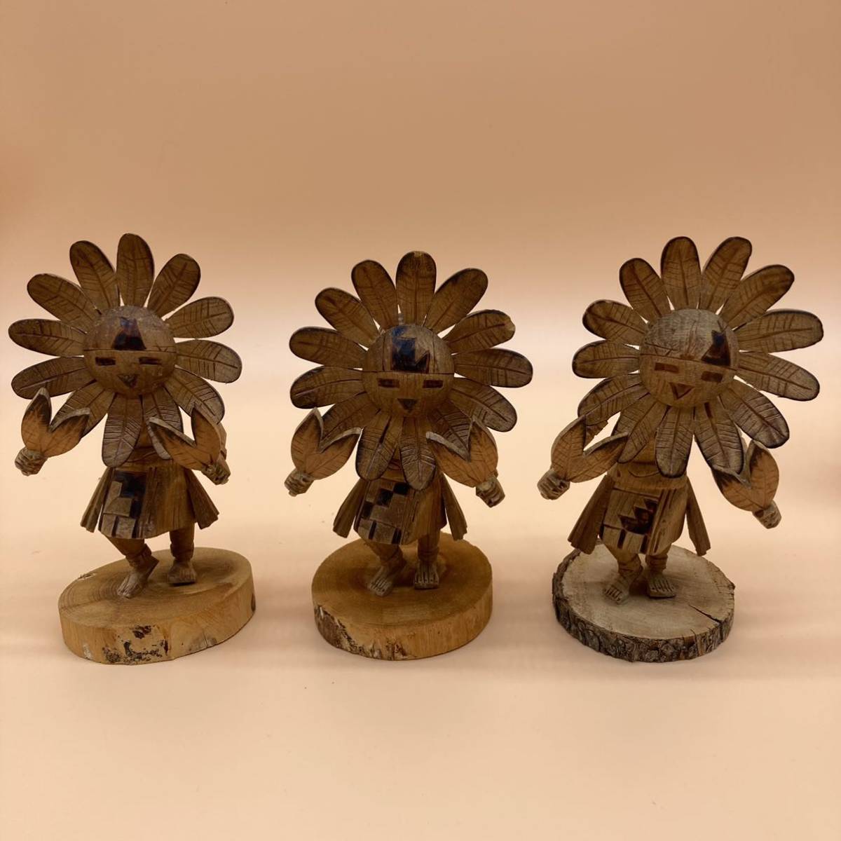 カチナドール 工芸品 サンフェイス カチナ インディアン ネイティブ