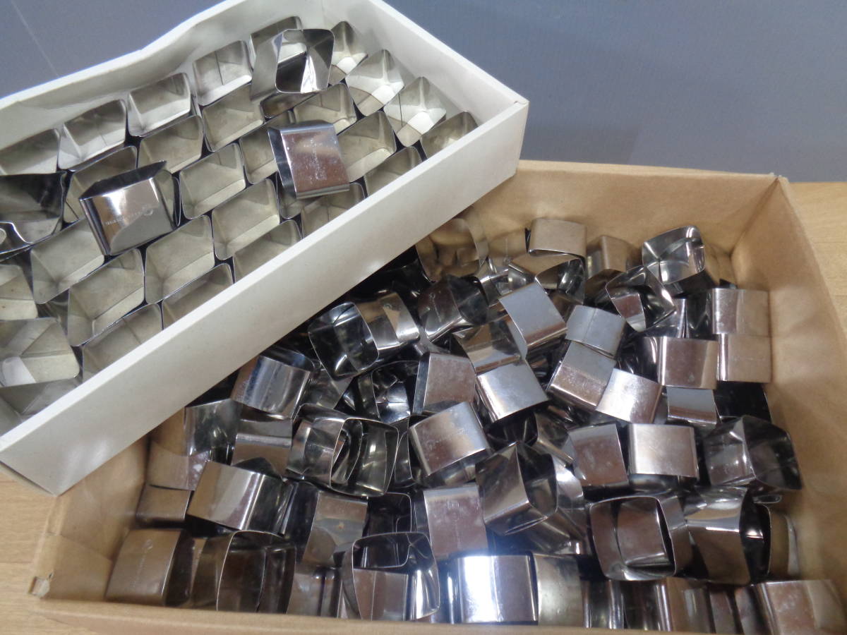 Kk 閉店した和菓子店より 製菓 和菓子 菓子型 抜き型 金属製 大量まとめて 菓子道具 製菓道具 型 売買されたオークション情報 Yahooの商品情報をアーカイブ公開 オークファン Aucfan Com