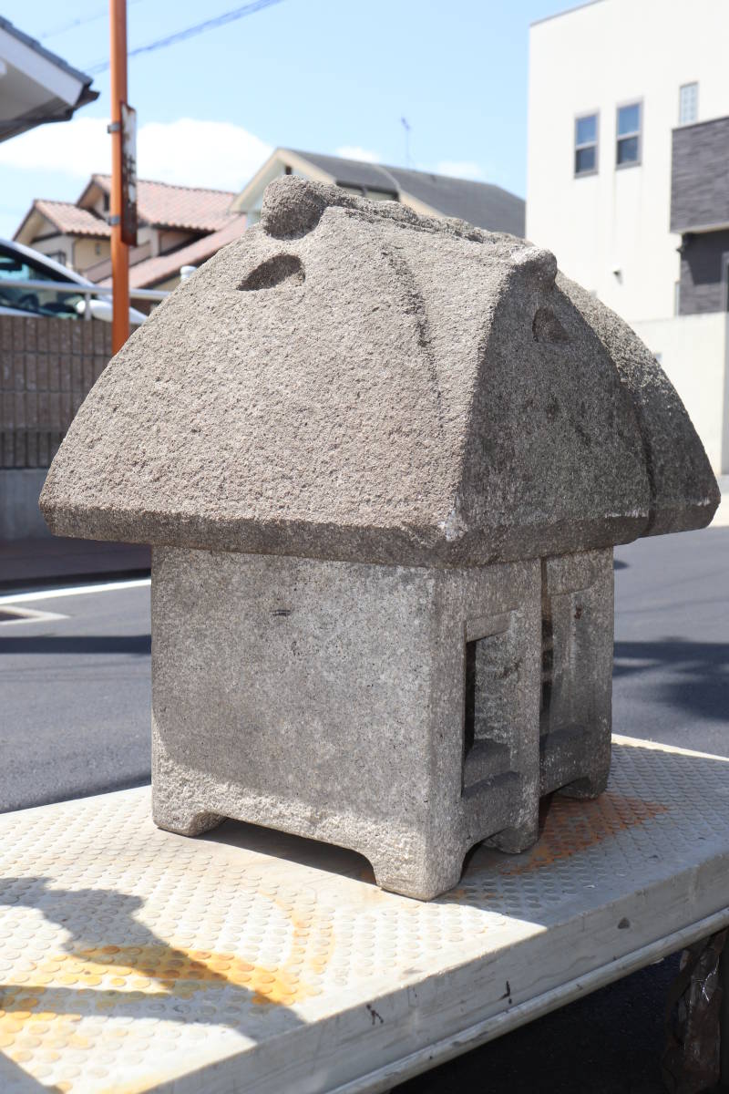 83⑥【石灯篭/置き灯篭 田舎家風】高さ50㎝ 重量80㎏ 経年品*引き取り