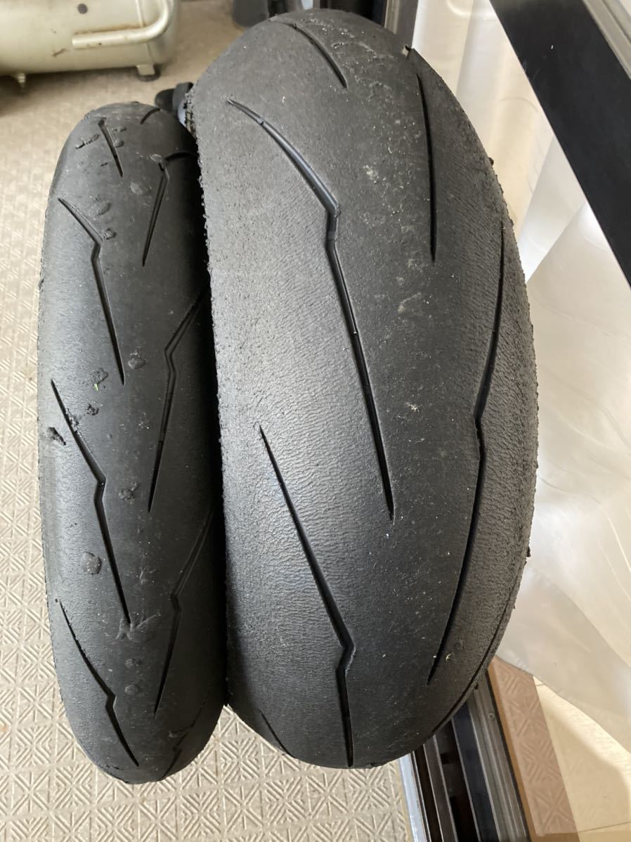 スーパーコルサV3SP前後セット120/70, 200/55未使用 バイクタイヤ
