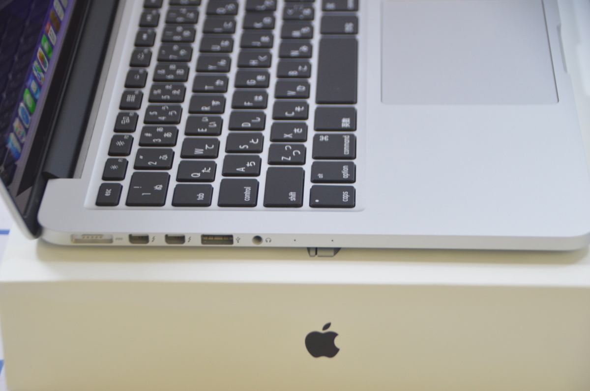 Pro MacBook Apple Retinaディスプレイ - Retinaディスプレイモデルの通販 価格.com 13.3 202… Retina 再設計された「MacBook Retinaディスプレイモデル」 2300&frasl;13.3 Japan 関西 MUHP2J&frasl;A