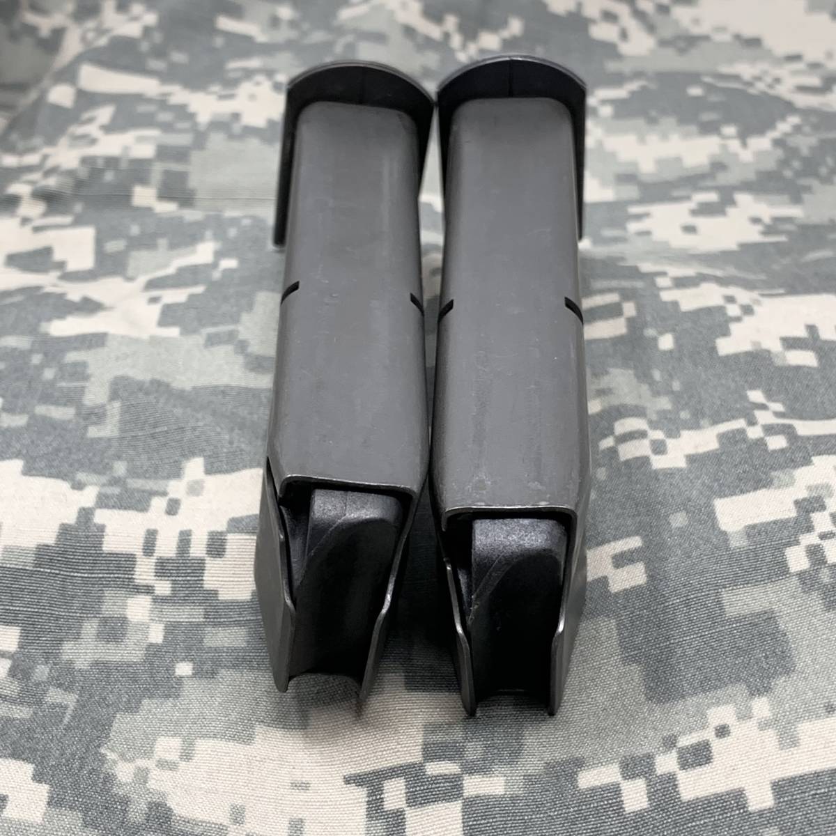 実物】米軍 放出品 ベレッタ用 マガジン M9 M92 シリーズ 9mm 15連 2本