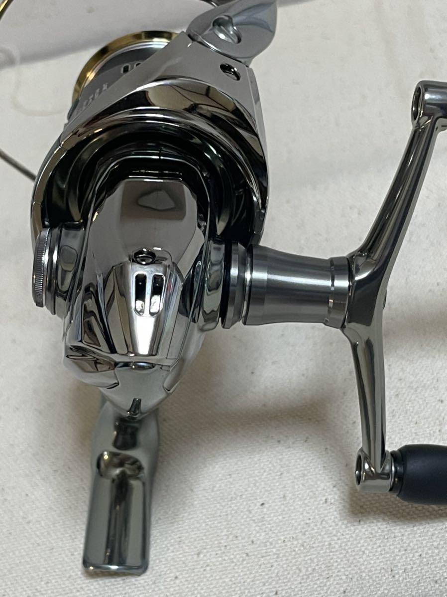 1000SSSDH 18ステラ 0 ステラ 公式通販 シマノ シマノ(SHIMANO) OＨ済希少ヴィンテージ 美品18ステラ スピニングリール SHIMANO | 超美品 1000SSSDH-J｜Yahoo!フリマ（旧PayPayフリマ） ダブルハンドル STELLA