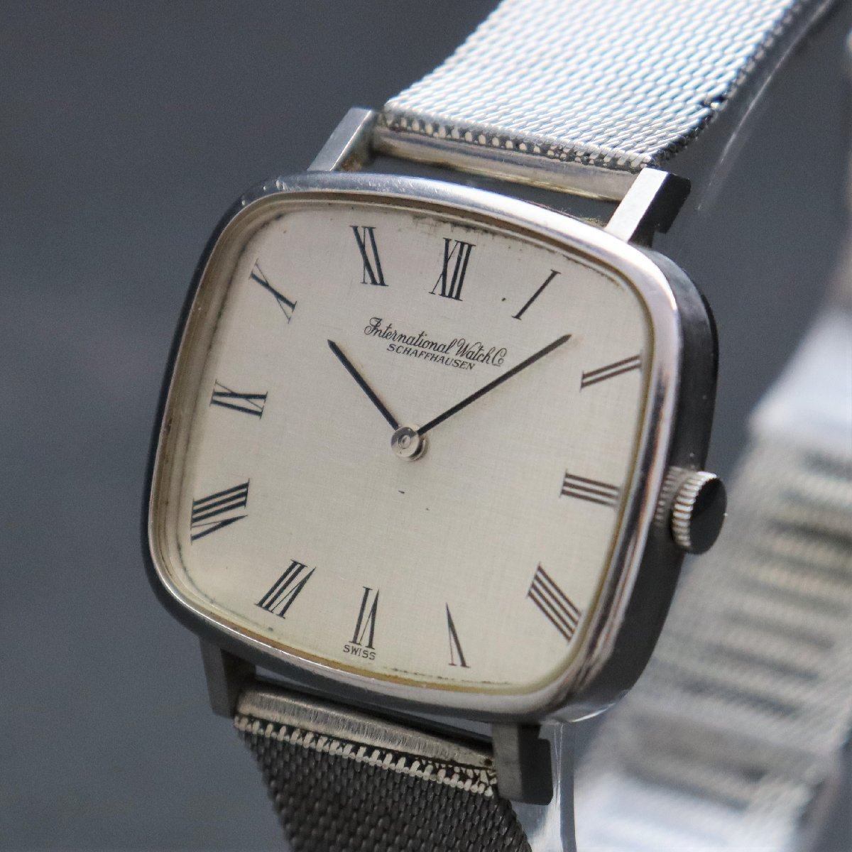 IWC SCHAFFHAUSEN シャフハウゼン 手巻き 筆記体ロゴ ローマンシルバー 