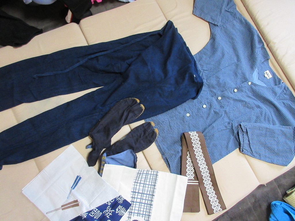 祭り着セット 大人女性向け 鯉口股引足袋帯手拭いまとめて 浅草三社祭御神輿屋台コスプレ藍染入谷和風日本製 その他 売買されたオークション情報 Yahooの商品情報をアーカイブ公開 オークファン Aucfan Com