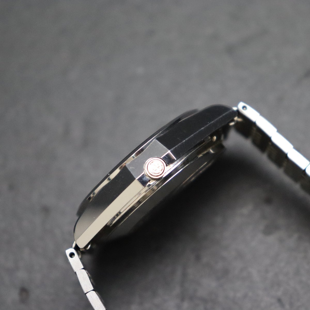 ジャンク品 セイコー キングクォーツ 4823-8010 不動品 2436