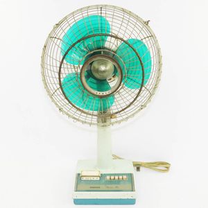 昭和 レトロ サンヨー 扇風機のYahoo!オークション(旧ヤフオク!)の相場