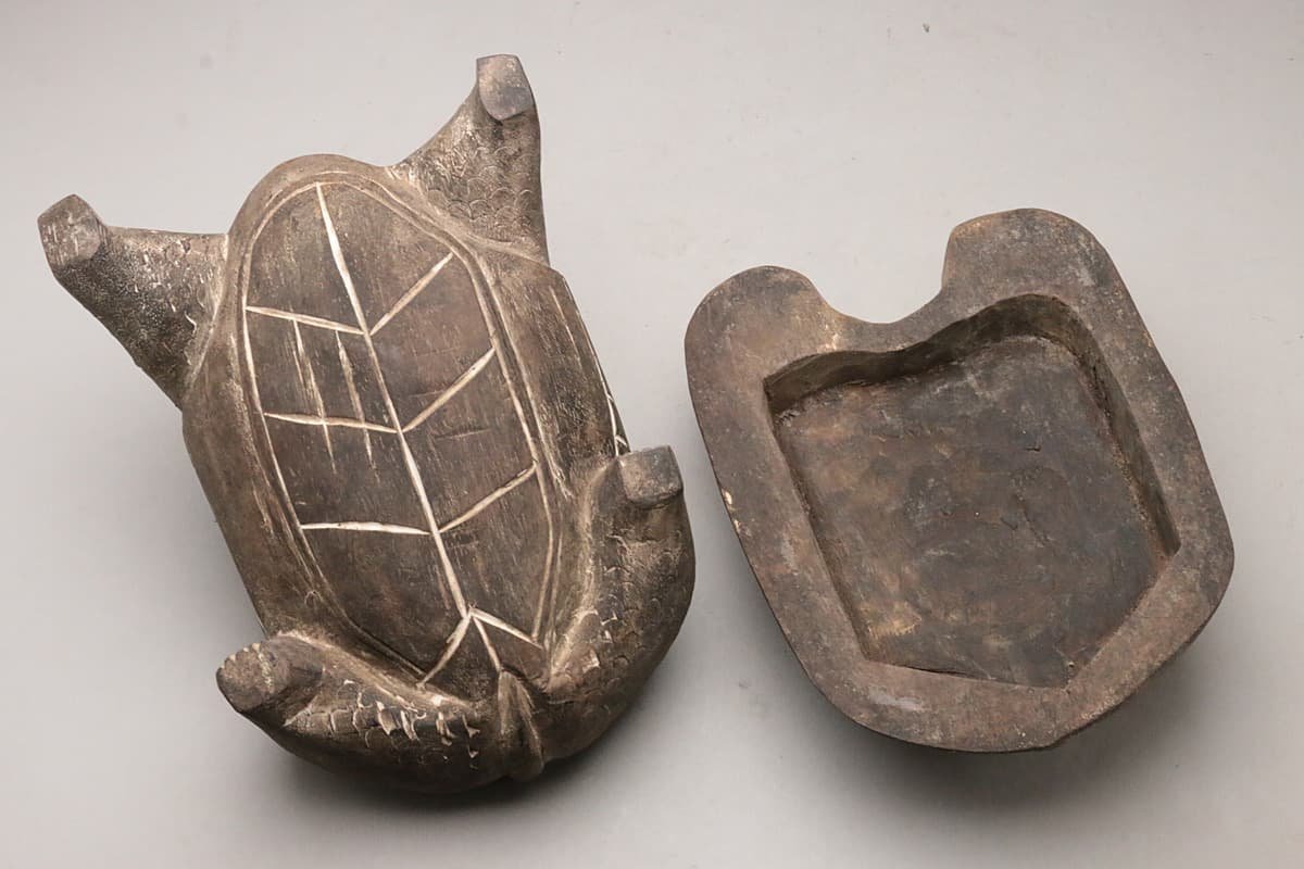 EC050 朝鮮古美術 李朝 木彫亀 幅26.5cm 重1.6kg・木彫亀蓋函・木雕龜  