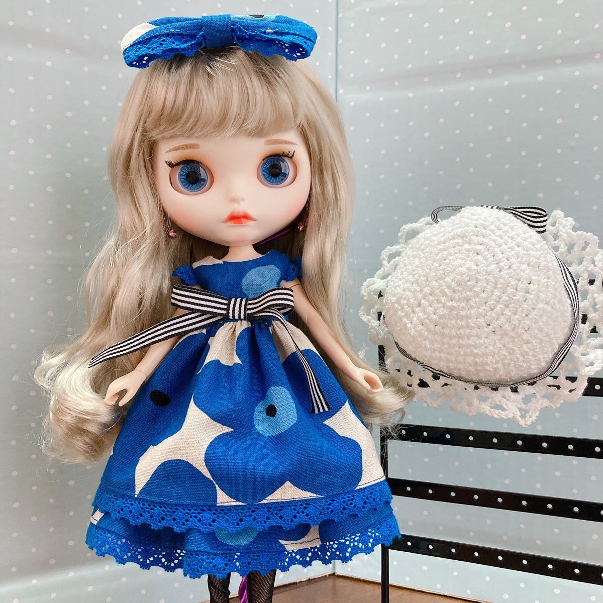 安い，高品質 ブライス アイシードール リカちゃん アウトフィット No 12 青い花柄のワンピースと帽子 リボン(服、靴)｜売買されたオークション情報、yahooの商品情報をアーカイブ公開 - オークファン 服、靴