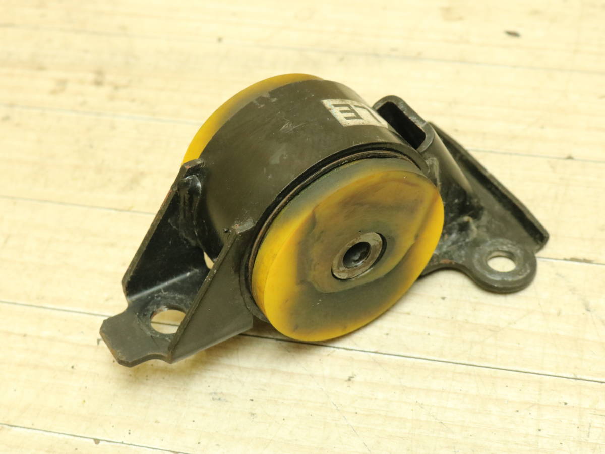 新品未使用 トヨタ 純正 MR-S MRS ZZW30 エンジンマウント MR-S ZZW30