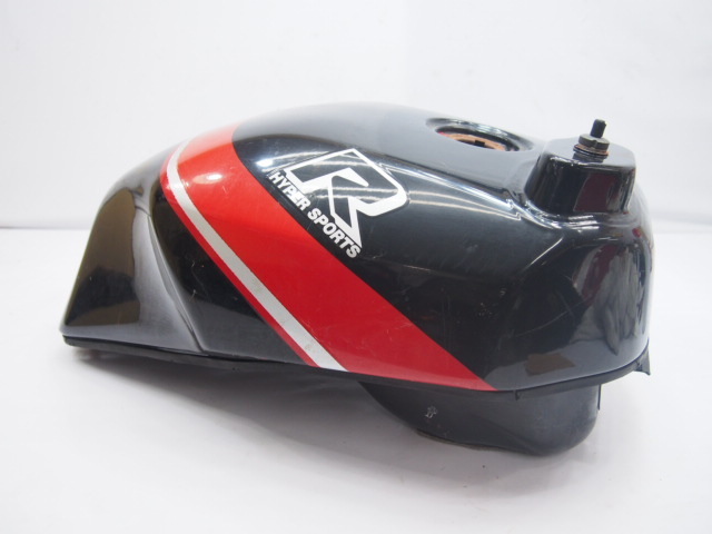 根強い人気の!GSX-R1100・ガソリンタンク・GU74A・H型・87年フューエル 