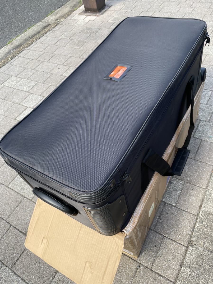 新品保管ビデオ三脚　カメラアクセサリー 大型三脚　プロ用　キャリーバッグケース元箱楽器幅38cmx高さ85cm×間仕切りクッション自由可動 | カメラ、光学機器 新品保管品SOONWELLビデオ三脚カメラ + アルミ三脚 ビデオカメラ（アクセサリー・部品｜TV