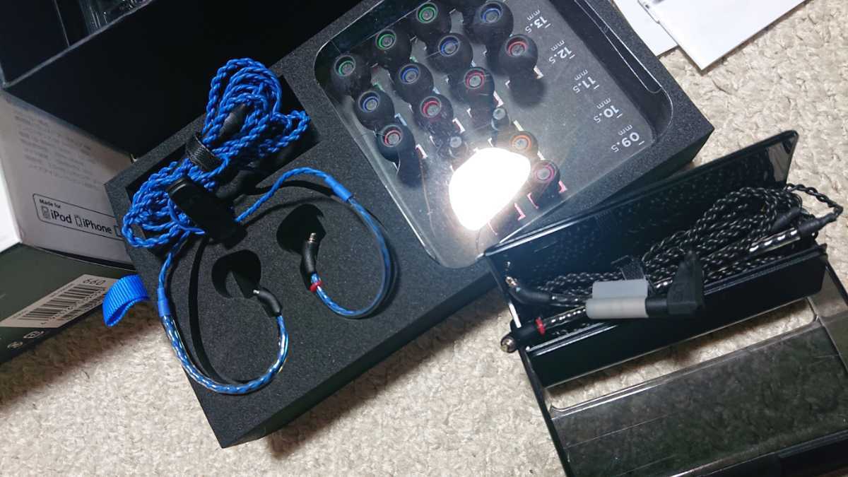 ジャンクUltimete Earsアルティメットイヤーズ 付属品 ジャンク 【公式